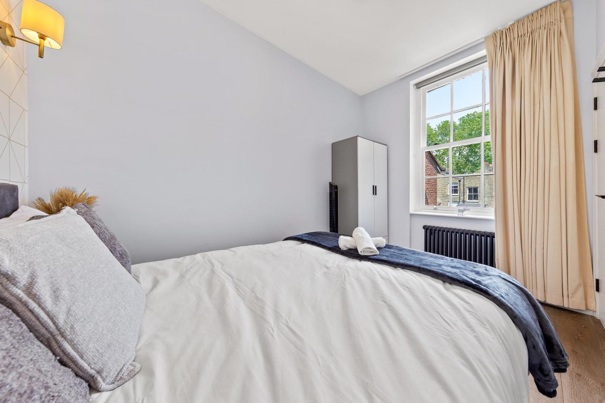 Stylish 2 Bedroom Apartment In Westminster Sleeps 5 With Ac Londra Dış mekan fotoğraf